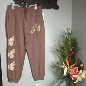 Electric Pink Dream Maker Butterfly Fleece Jogger Sz M NWOT Inseam:27.5 Rise:14"